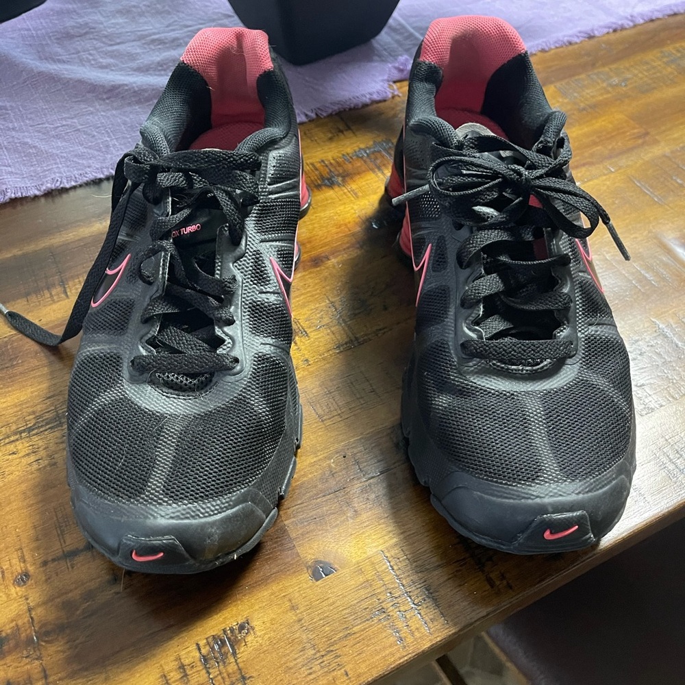 Woman’s Nike Shocks